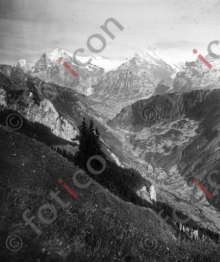Grindelwald | Grindelwald (foticon-simon-023-015-sw.jpg)